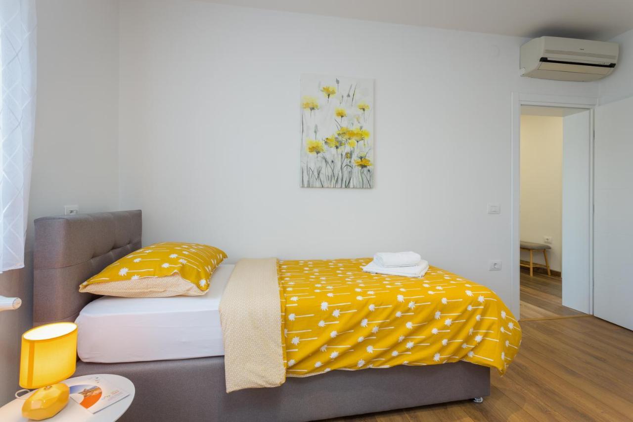Lumalu Apartamento Galižana Exterior foto