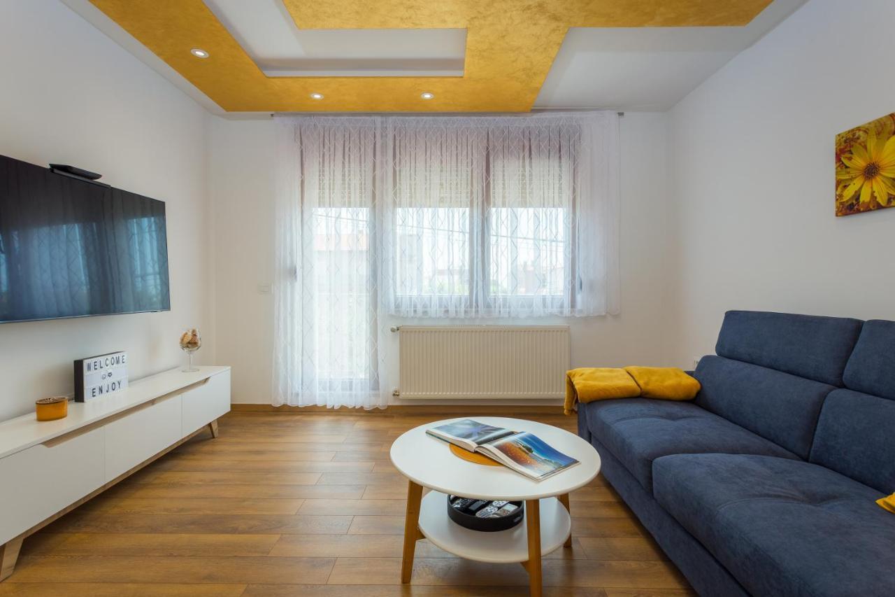 Lumalu Apartamento Galižana Exterior foto