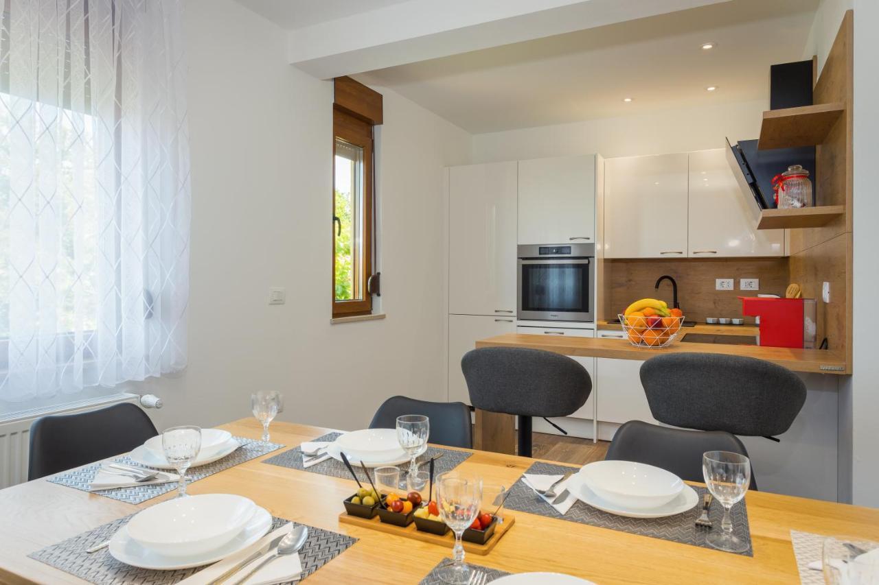 Lumalu Apartamento Galižana Exterior foto